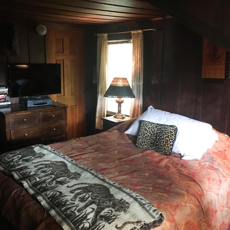 Stinson Beach Redwoods Haus Bed & Breakfast ภายนอก รูปภาพ